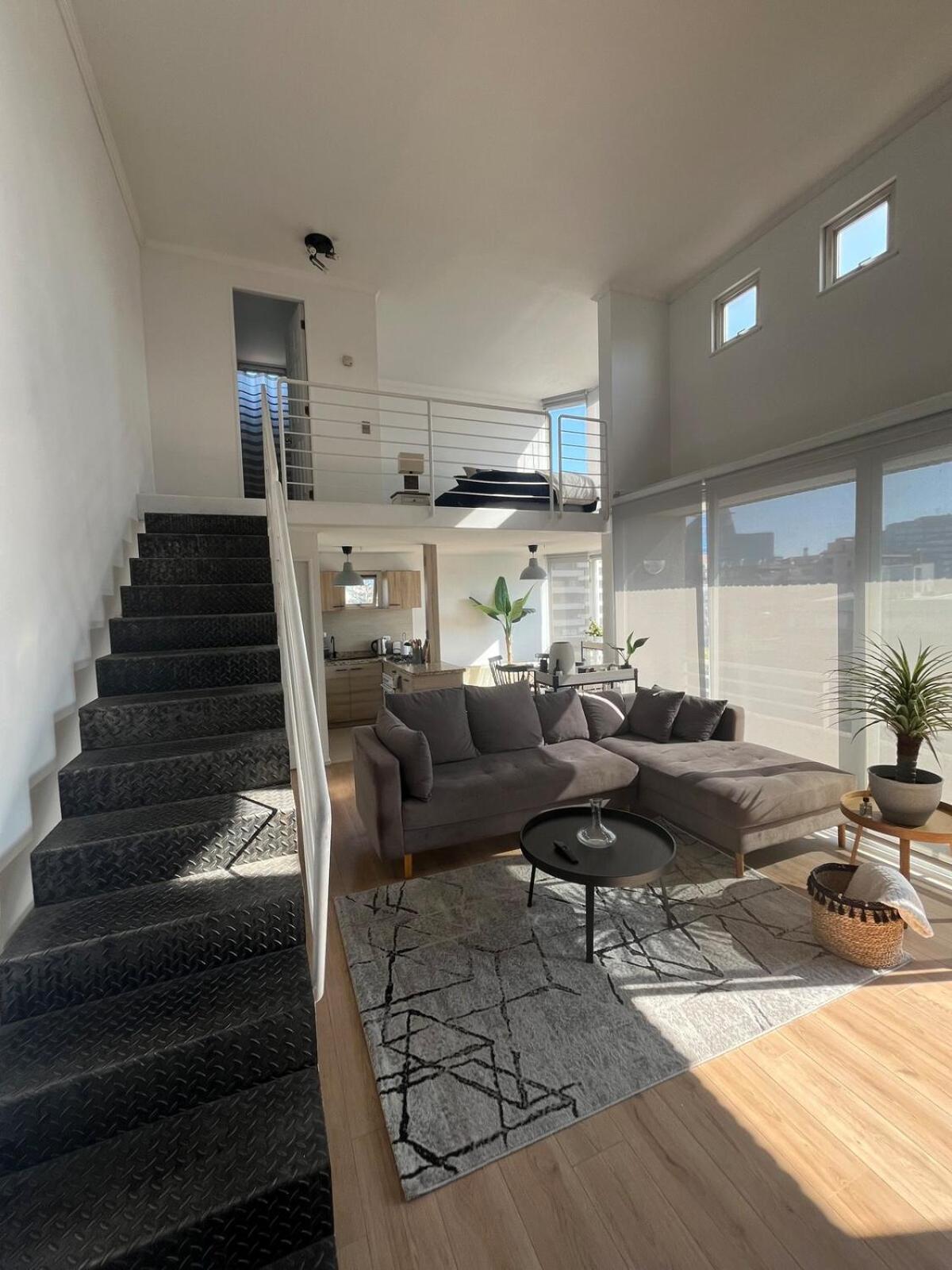 Duplex Clover In Providencia *